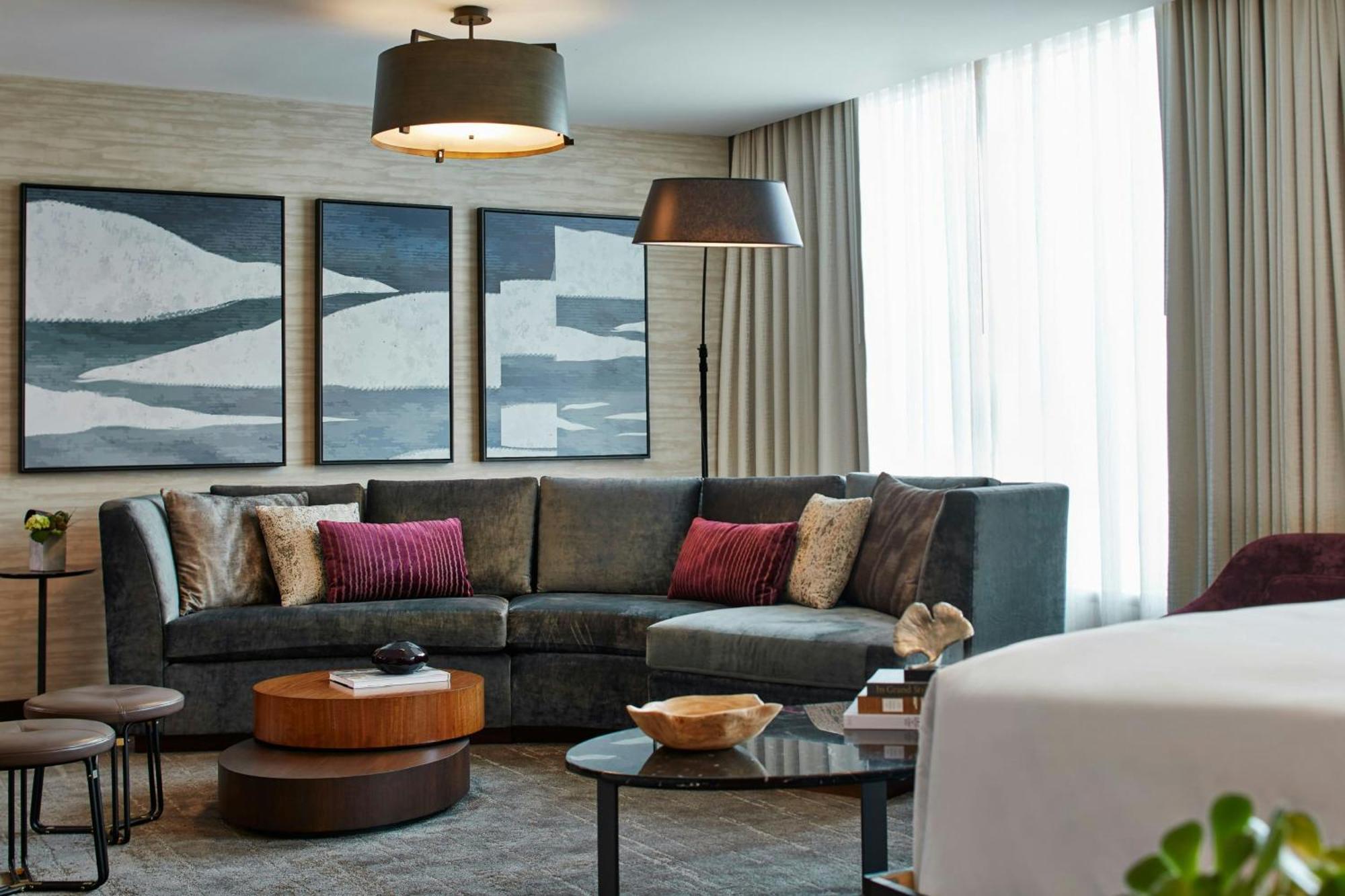 Renaissance Dallas At Legacy West 4*