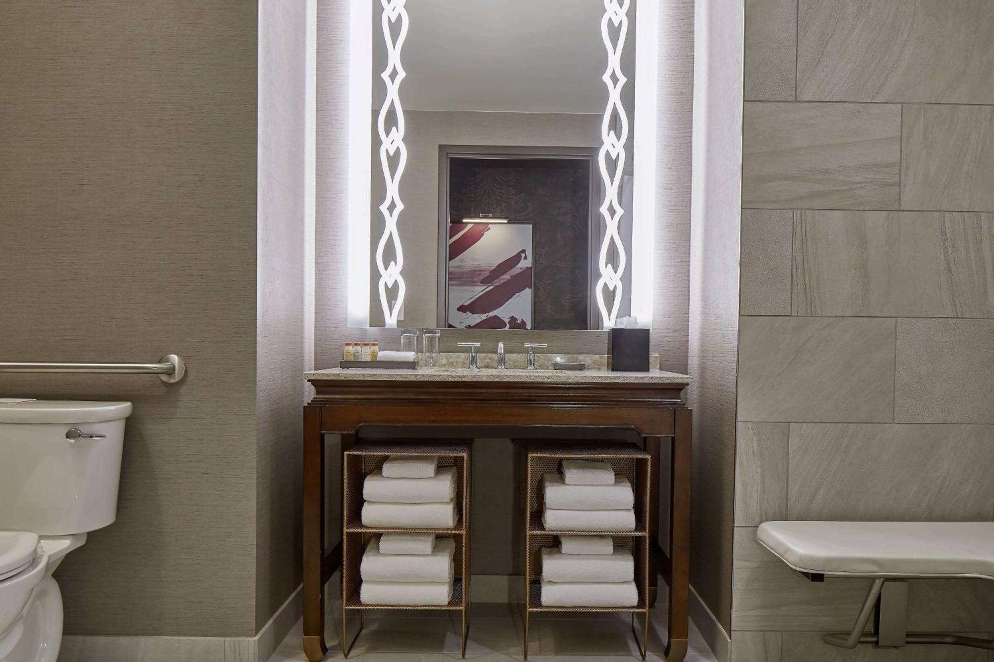 Renaissance Dallas At Legacy West 4* Plano